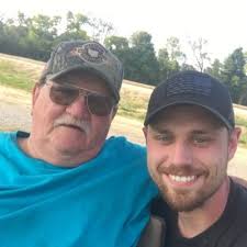 Samantha DeVilbiss (@samdholla)