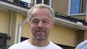 Förre fastighetstrategen ger sig in i politiken