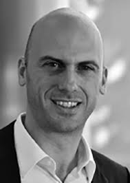 A Comparative Review of Electrolytes for Organic‐Material‐Based  Energy‐Storage Devices Employing Solid Electrodes and Redox Fluids