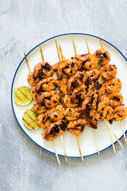 I've seen a lot of korean vloggers who eat it and i got curious. Korean Grilled Shrimp Skewers Recipes From A Pantry