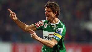 Diese statistik zeigt alle unter dem trainer oliver glasner eingesetzten spieler nach einsätzen absteigend sortiert. Oliver Glasner Funf Fakten Uber Den Neuen Trainer Des Vfl Wolfsburg German Site