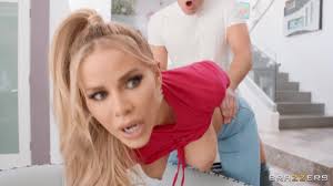 Zac delighted Jessa Rhodes by orgasmic fuck   Analdin.com