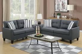 Ide sofa untuk ruang tamu sempit selanjutnya adalah sofa minimalis modern, yang tidak memiliki banyak lekukan. Jual Sofa Kursi Ruang Tamu Minimalis Modern Harga Murah