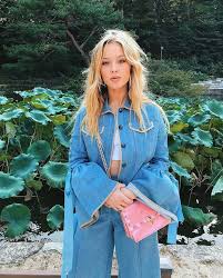 Zara blurry pictures photoshoot zara larsson photo and video astrid s steinfeld photo zara larsson on instagram: Zara Via Instagram Me Zara Larsson Argentina Facebook