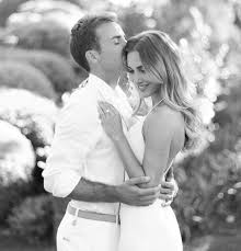 Medienberichte götze hat abgesagte hochzeit auf mallorca nachgeholt. Mario Gotze Feiert Hochzeit Auf Mallorca Deutschland Sportnews Bz