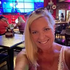 Where to get crab legs in Juneau?