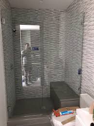 Frameless shower doors miami give high aesthetic quality to your bathroom. Frameless Shower Doors For Sale In Miami Fl Offerup