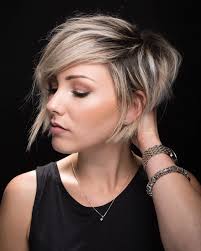 There are several styling options: 50 Quick And Fresh Short Hairstyles For Fine Hair In 2020