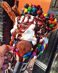 Shawarma Where To Find It How To Make It Glutto Digest Food Yummy Food Dessert Sweet And Salty