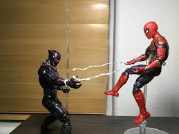 Black panther vs spiderman | comics amino. Spider Man Vs Black Panther My First Display Marvellegends