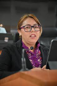 Escucha la diputada Teresita Valentín a las comunidades del Distrito XVI