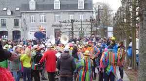 It is the unofficial capital of the famenne region, sandwiched between the condroz, former land of the condrusi, to the north and the ardennes to the south. Marche En Famenne Pas De Grand Mautchi Lors Du Carnaval 2021