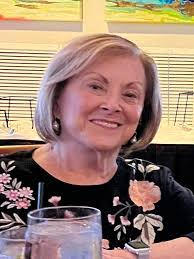 Suzanne Pollock's Instagram, Twitter & Facebook