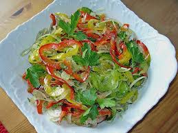 Jugoslawischer Zwiebelsalat Von Aurora Chefkoch Rezept Salat Herzhafte Speisen Rezepte
