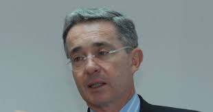 Hemos encontrado una hermosa historia en la naturaleza que habla de los  nuevos comienzos y evita los finales, porque sabemos que