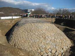 岡山城下を守った巨大遺構～百間川「一の荒手（いちのあらて）」の現地公開を行いました～ - 教育委員会 フォトギャラリー -  岡山県ホームページ（教育政策課）