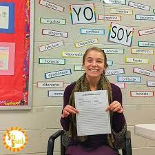 So A Pretty Cool Thing Happened Today With One Of My Classes Thursday We Do Persona Es Spanish Classroom Decor Spanish Classroom High School Spanish Classroom