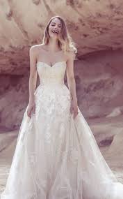 Strapless Floral Detail Embroidered Ballgown Wedding Dress Modwedding Sweetheart Wedding Dress Wedding Dresses Lace Wedding Dresses Strapless