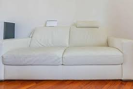 Scopri ricette, idee per la casa, consigli di stile e altre idee da provare. Divano In Pelle Bianco Poltrone E Sofa 3