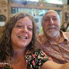 Rhonda Foy's Instagram, Twitter & Facebook