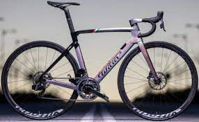 究極のスーパーバイク 世界で最も高価なロードバイク11台 ロードバイクはやめられない スーパーバイク ロードバイク コルナゴ