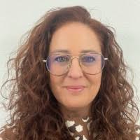 30+ perfiles de «Marina Simón»