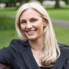 Deborah Smith (@Growurhappiness)