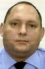 Deadly blaze recalls deaths of 2 firefighters in 2004