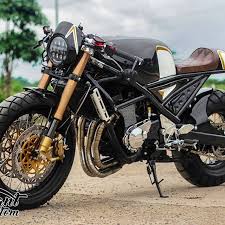 The suzuki bandit is a series of standard motorcycles produced by suzuki since 1989. 51 Cool Bandit 400 Ideas Bandit Suzuki Bandit Suzuki