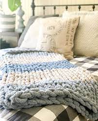 By clicking on one of these links and making a purchase a portion will go back to the blog. Chunky Knit Projects Ar Workshop