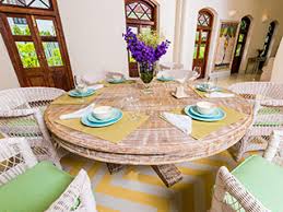 Casual dining can contain multiple courses and service staff offers or serves second rounds of helping when a guest requests for it. Villa Verde Dining Table Set Up North Goa Villa Images Elite Havens