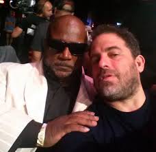 What an evening last night @simonwiesenthalcenter and @museumoftolerance  event honoring Shari Redstone for devoting her life to Education to help us  resolve the worlds most pressing issues of divisiveness, hate, and bigotry.