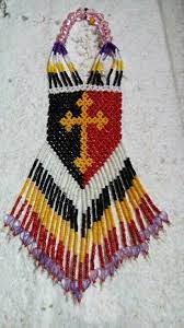 Berikut adalah tata cara membuat karya ilmiah yang baik dan benar serta bagaimana susunan lengkapnya. 10 Manik Ideas Heart Beads Bead Work Loom Beading