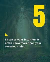 👇6 steps to living an aligned life. Through my experience and after  coaching hundreds of people on their vision, I consolidated 6 steps to  living an aligned life, and creating your path