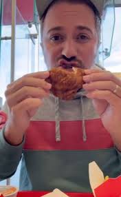 Irish people left divided after American tourist tries Supermac's for first  time