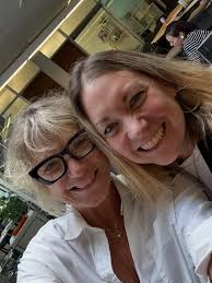 Getting into the spirit of the holiday season! Still riding the high from a  fun-filled jam packed family and friends Thanksgiving week that took us  from DC and ended up in NYC