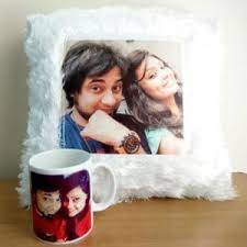 Maybe you would like to learn more about one of these? Valentine Gifts For Boyfriend Online Send Best Valentine S Day Gifts For Bf 2021 Oyegifts