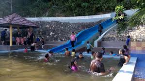 Air terjun jumog adalah air terjun yang berada di lereng gunung lawu, lebih tepatnya berada di kabupaten karanganyar. 10 Tempat Menarik Di Rawang Selangor No 4 Pasti Anak Anak Teruja Ammboi