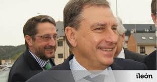 Y los finalistas a los premios a la destrucción del medio ambiente son...