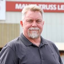 Scott Loomer's Instagram, Twitter & Facebook