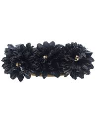 Echa un vistazo a estos tutoriales sencillos fieltro del color que más te guste. Broche De Flamenca Flor De Tela Negra Con Reflejo Dorado Flamenca