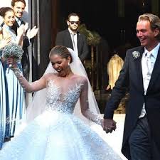We did not find results for: Hochzeit Swarovski Victoria Kleid 7537ee