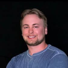 Kelsey Kunkel's Instagram, Twitter & Facebook