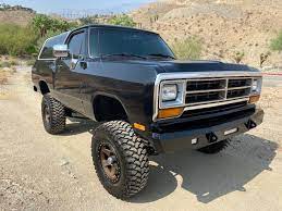 This 1977 dodge ramcharger se is equipped with factory 4wd and powered by a 440ci v8 backed by an automatic transmission. 1986 Dodge Ramcharger 4x4 Available For Auction Autohunter Com 1730141