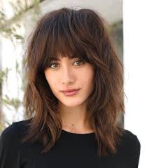 Shoulder length hair is considered a happy medium between short and long hair, not for nothing. 40 Universal Shoulder Length Hair With Bangs Ideas