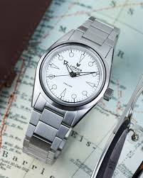 It's all in the details. Lorier Hydra Series Ii Sports Watch Review