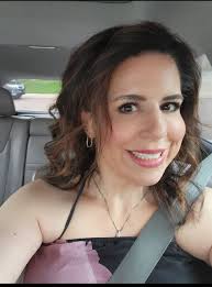 Hello. My husband needs to create a LinkedIn account. We like the attached  photo of him but the background is messy and his tshirt scruffy. 🙈 Is  anyone able to make the