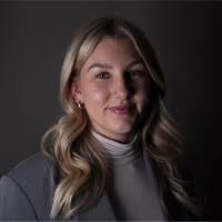 100+ perfiles de «Layla»