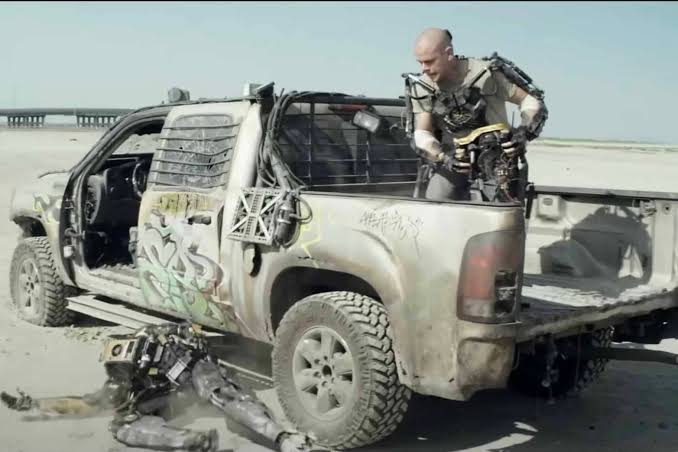 The Low-Budget Origin of Neill Blomkamp's Elysium