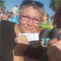 Rosanne Oconnor's Instagram, Twitter & Facebook